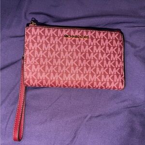 Michael Kors Rose Patterned Wristlet